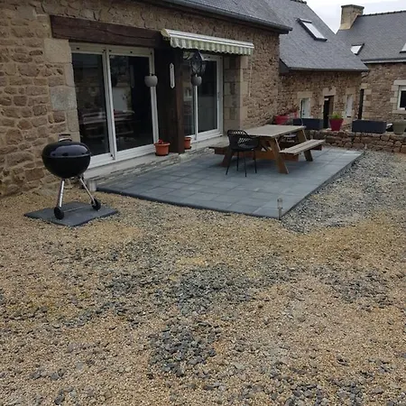 Sandra Quemper-Guezennec Exterior photo